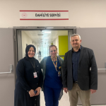 Yalova’da Ulusal Yaşlılar Haftası’nda Anlamlı Ziyaret: Hastalara Moral Oldular