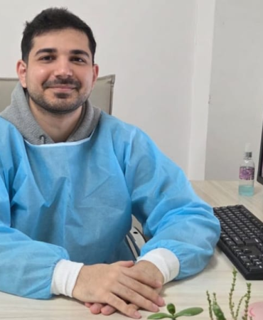 Altınova Devlet Hastanesi’nden Oral Sağlık Günü Uyarısı: “Sağlıklı Gülüşler Genel Sağlığın Anahtarıdır”