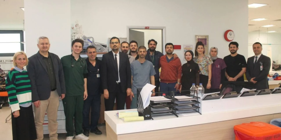 Yalova Eğitim ve Araştırma Hastanesi Başhekimi Hasan Ergenç’ten Bayram Ziyareti