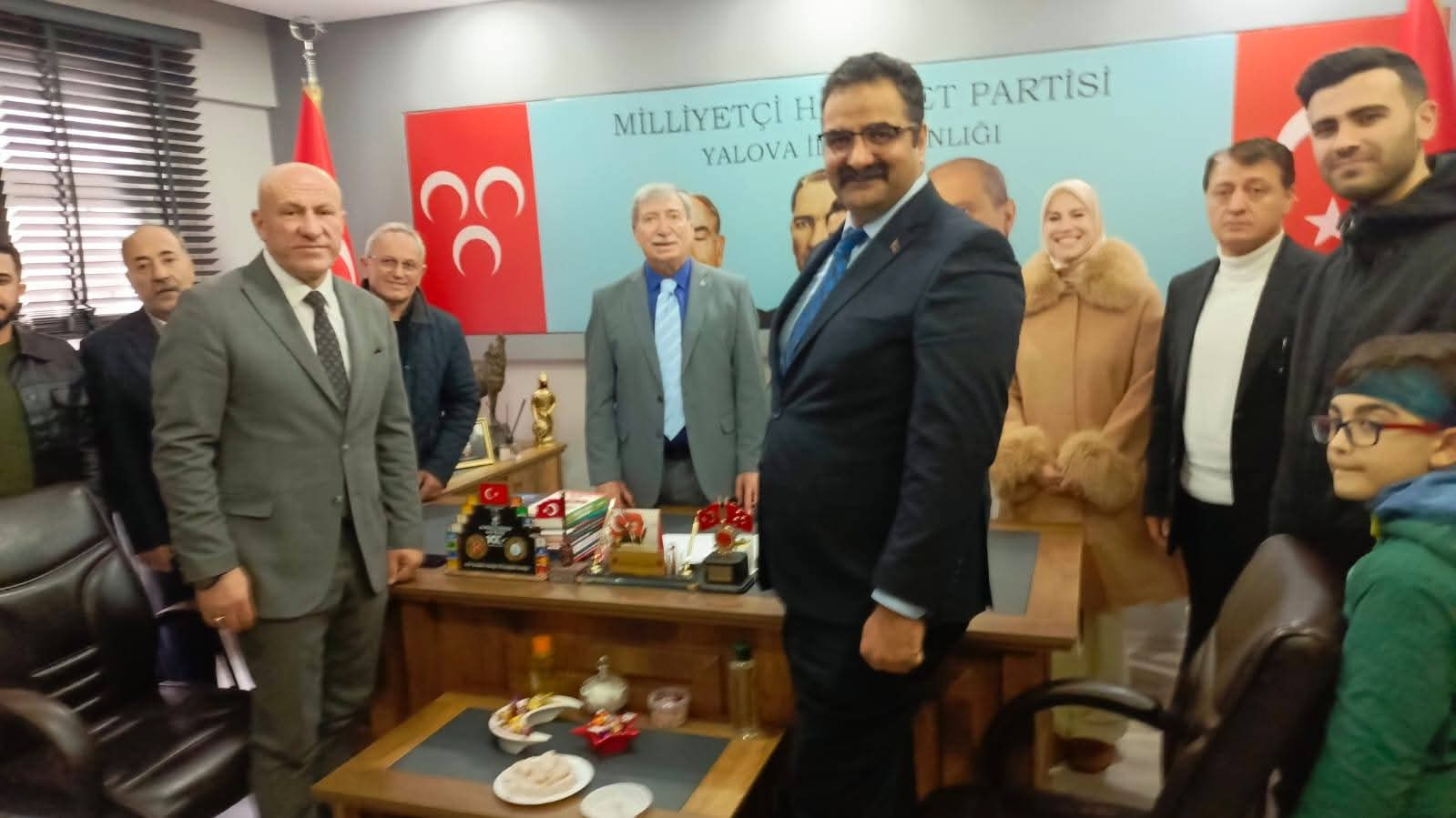 Türkiye Kamu-Sen Yalova’dan MHP İl Teşkilatına Bayram Ziyareti