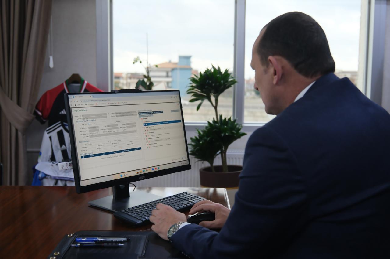 Çiftlikköy Belediyesi’nden Dijital Dönüşüm Hamlesi: E-Ruhsat Başvuruları 23 Mart’ta Online Başlıyor