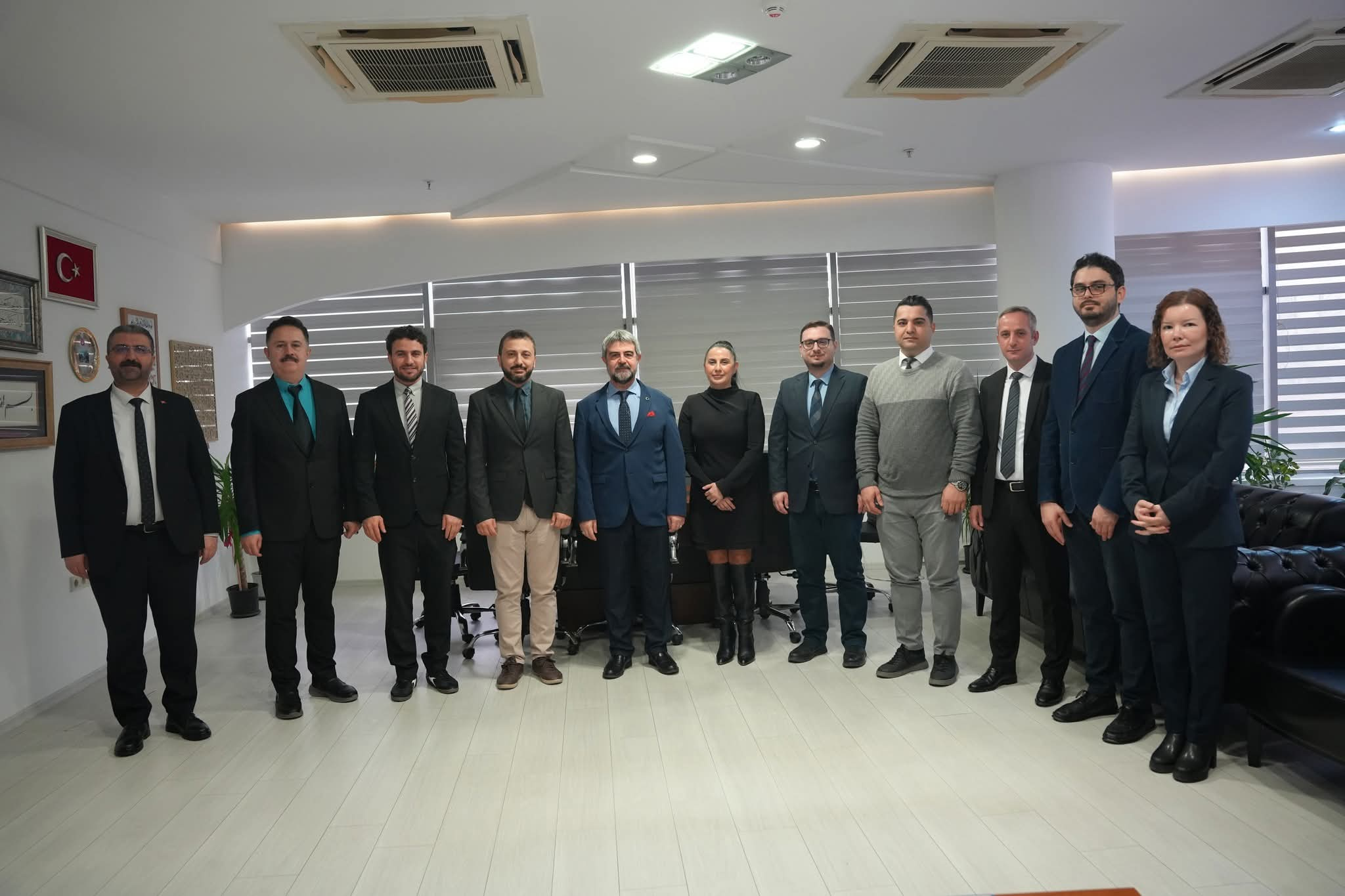 Yalova İl Sağlık Müdürlüğü’nde Bayramlaşma Programı Düzenlendi 4 Yalova İl Sağlık Müdürlüğü’nde Bayramlaşma Programı Düzenlendi