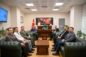 Yalova Valisi Dr. Ahmet Hamdi Usta’dan Hastane Ziyareti: Geriatri Polikliniği ve Nükleer Tıp Hizmeti Müjdesi