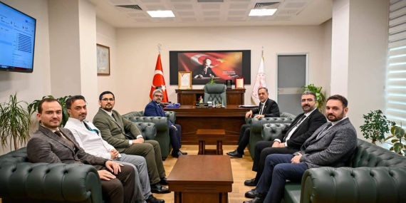 Yalova Valisi Dr. Ahmet Hamdi Usta’dan Hastane Ziyareti: Geriatri Polikliniği ve Nükleer Tıp Hizmeti Müjdesi