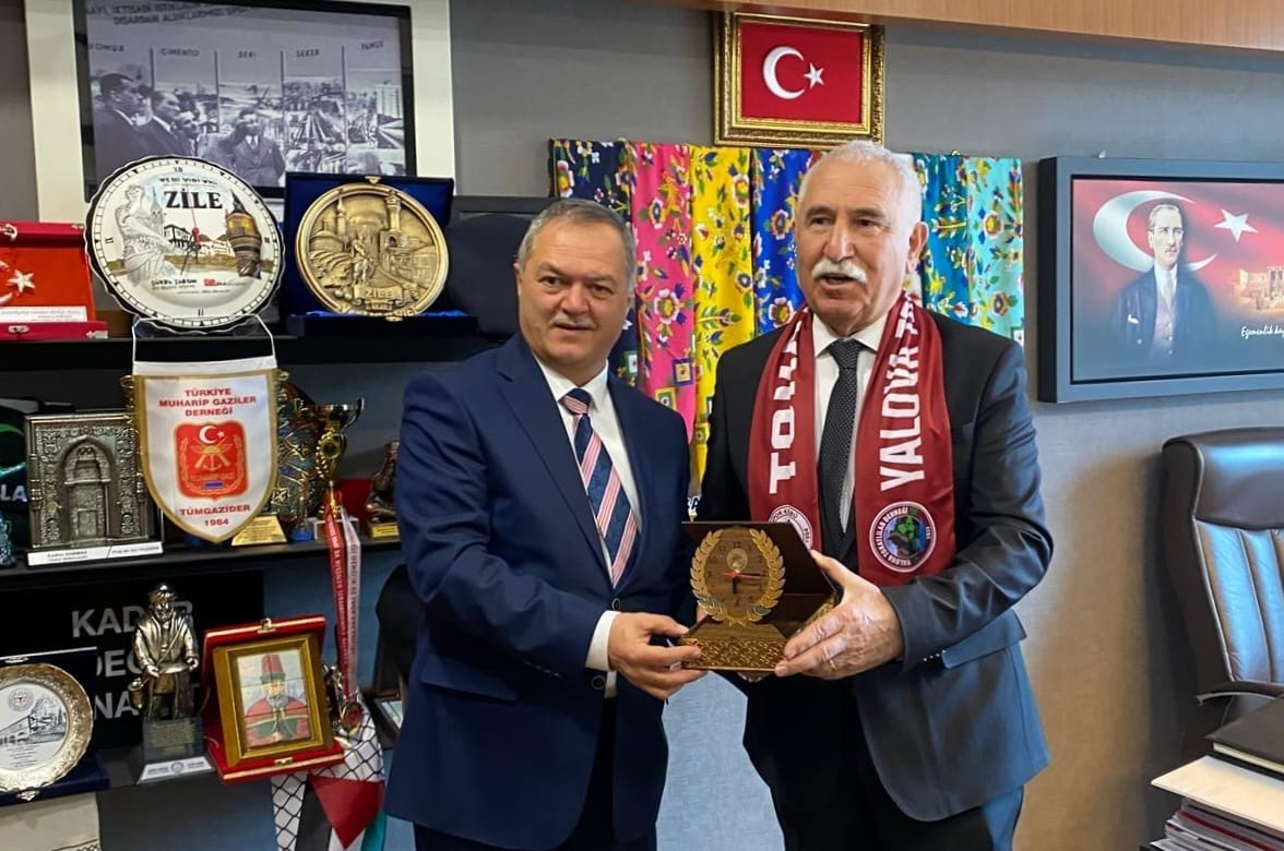 Yalova Tokatlılar Derneği’nden Ankara Çıkarması: Gazi Meclis’te Hemşehri Buluşması 7 Yalova Tokatlılar Derneği’nden Ankara Çıkarması: Gazi Meclis’te Hemşehri Buluşması