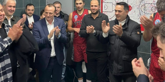 ÇİFTLİKKÖY BELEDİYE PLAY-OFF’A TEŞVİKİYE GALİBİYETİYLE BAŞLADI 80-71