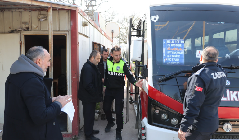 ÇİFTLİKKÖY ZABITASINDAN TOPLU TAŞIMAYA SIKI DENETİM 1 ÇİFTLİKKÖY ZABITASINDAN TOPLU TAŞIMAYA SIKI DENETİM