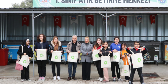 ÇİFTLİKKÖY’DE SIFIR ATIK GÜNÜ’NE ÖZEL ANLAMLI ETKİNLİK