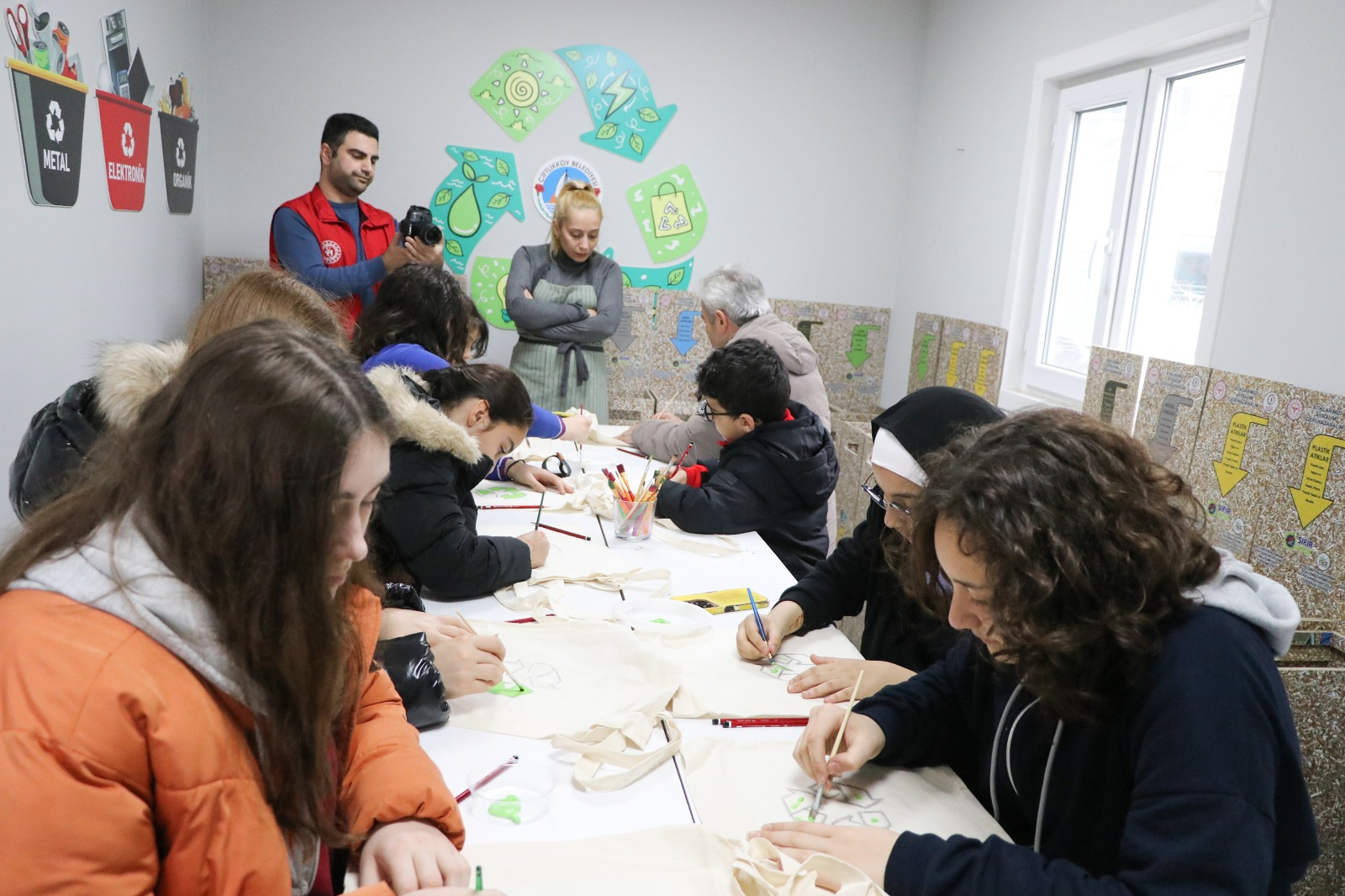 ÇİFTLİKKÖY’DE SIFIR ATIK GÜNÜ’NE ÖZEL ANLAMLI ETKİNLİK 4 ÇİFTLİKKÖY’DE SIFIR ATIK GÜNÜ’NE ÖZEL ANLAMLI ETKİNLİK