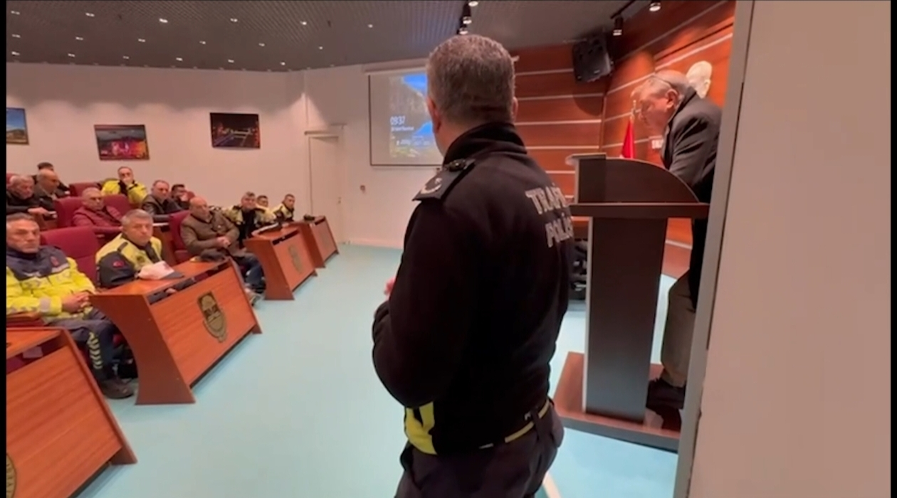 Toplu Taşıma Sürücülerine Trafik Eğitimi Verildi