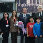 BAŞKAN YELE, ÖĞRENCİLERE YEREL YÖNETİMLERİ YERİNDE ANLATTI