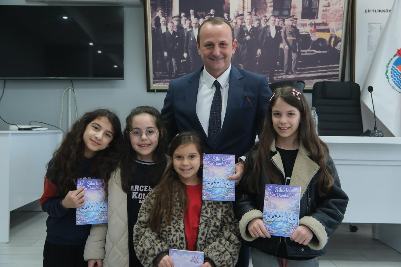 BAŞKAN YELE, ÖĞRENCİLERE YEREL YÖNETİMLERİ YERİNDE ANLATTI