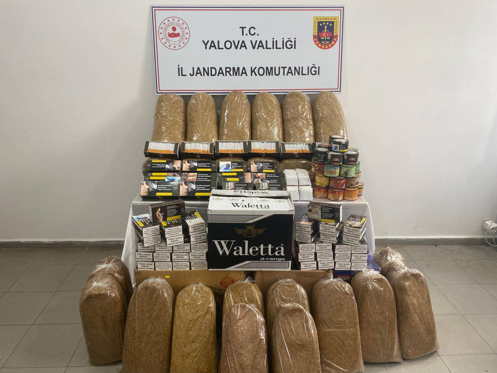Yalova’da Kaçak Tütün Operasyonu: On Binlerce Makaron ve Kaçak Tütün Ele Geçirildi