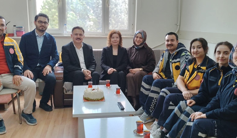 Yalova’da Acil Tıp Teknisyenleri ve Teknikerleri Haftası Kutlamaları Gerçekleştirildi