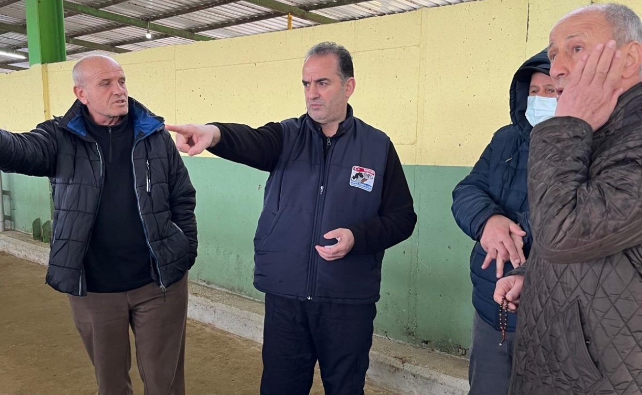 Güleç Kardeşler’de Kurban Satışlarının İlk Gününde Yoğunluk Yaşandı 8 Güleç Kardeşler’de Kurban Satışlarının İlk Gününde Yoğunluk Yaşandı