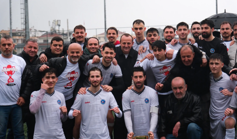 ŞAMPİYON ÇİFTLİKKÖY KUPASINA KAVUŞTU