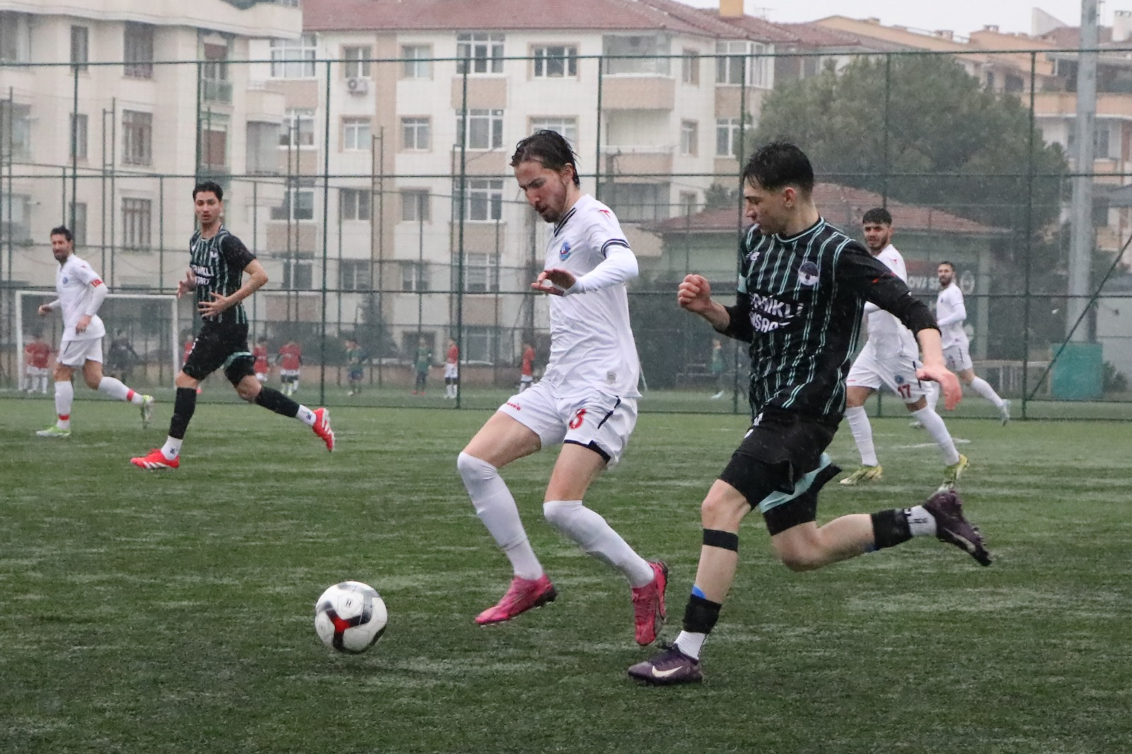 ŞAMPİYON ÇİFTLİKKÖY KUPASINA KAVUŞTU