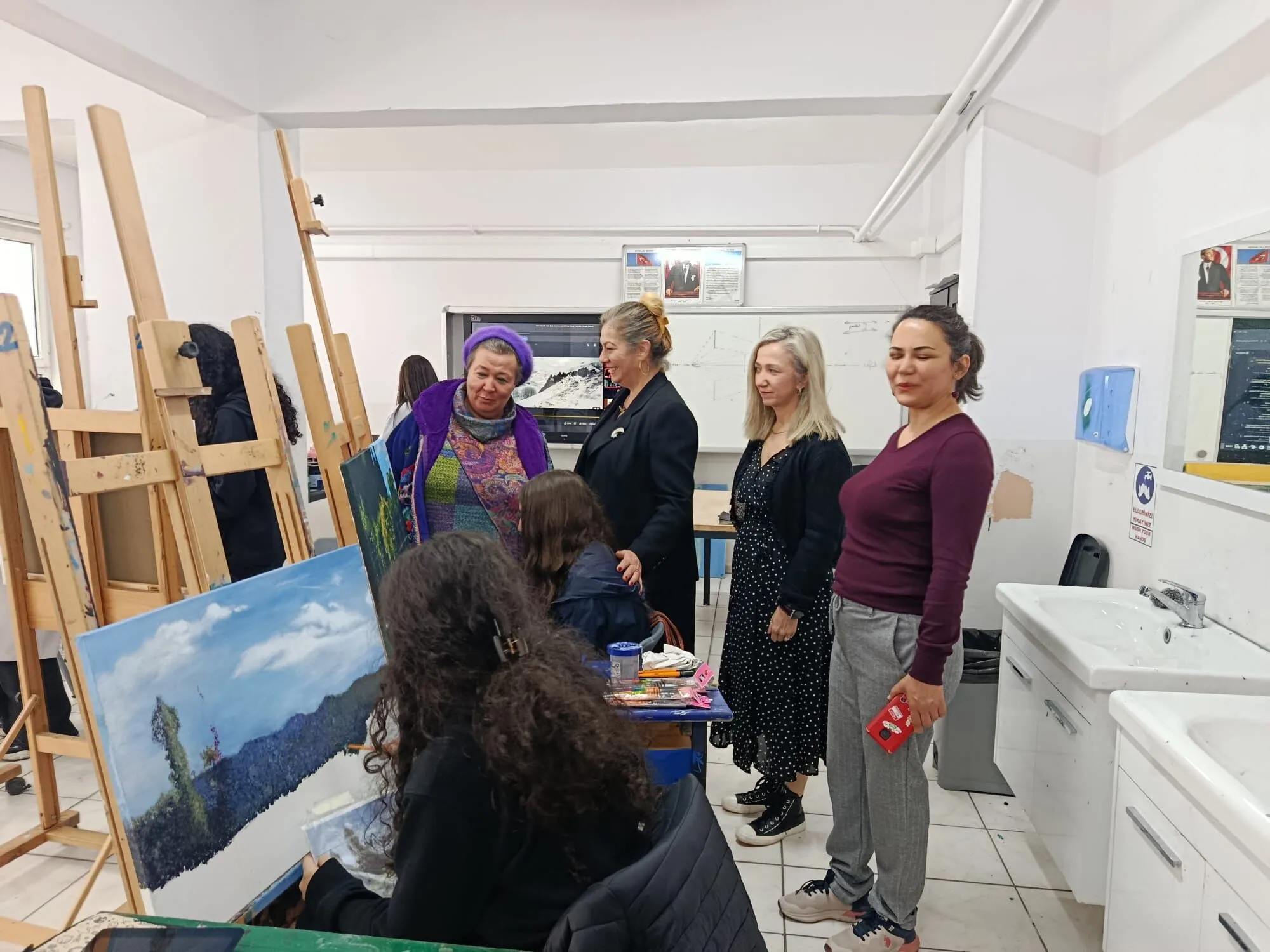 Yalova’da Kadın Hakları İçin “360 Derece Koruma” Paneli Düzenlendi