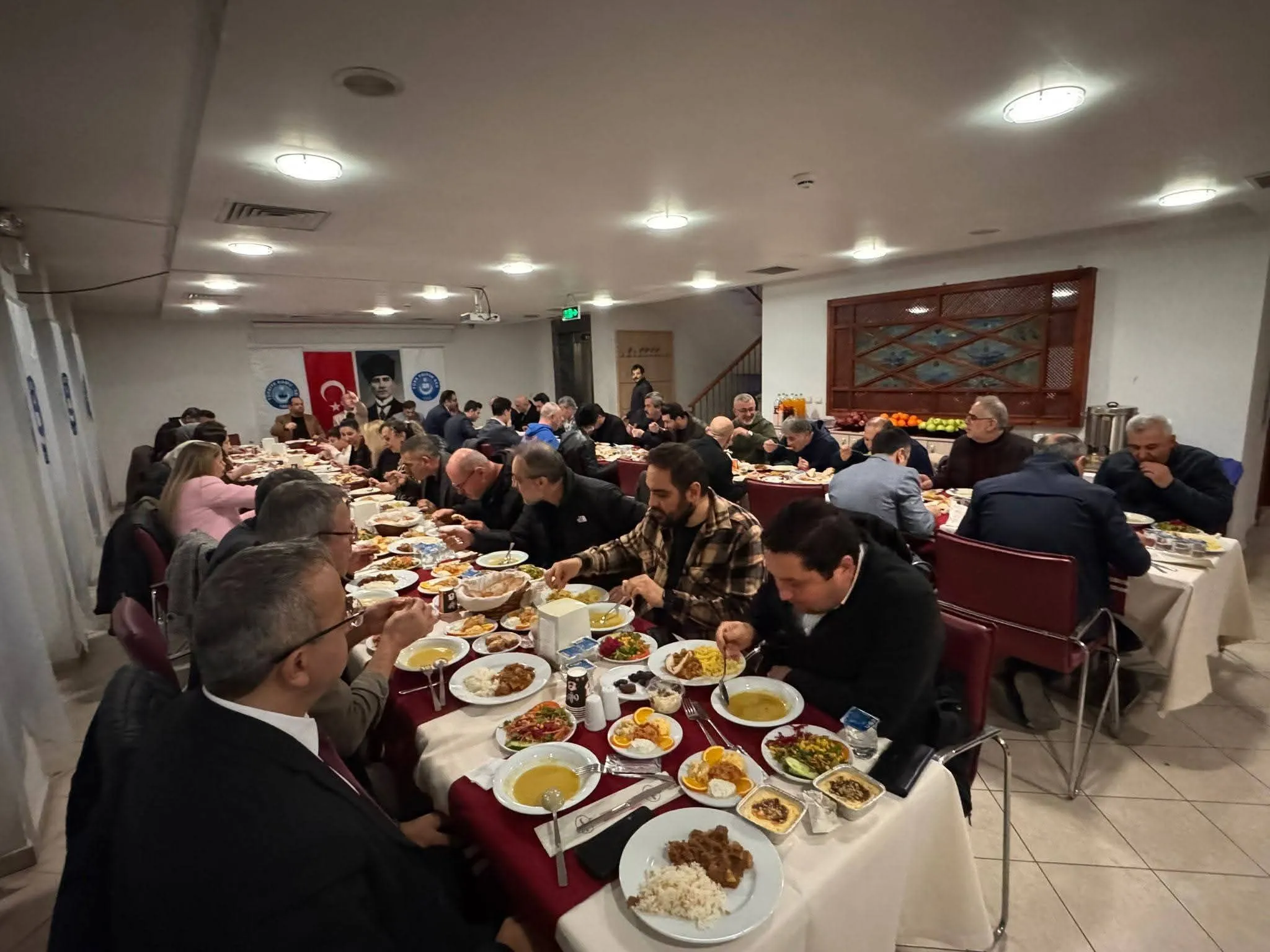 Türk Eğitim-Sen Yalova Şubesi İftar Programında Birlik ve Dayanışma Mesajı