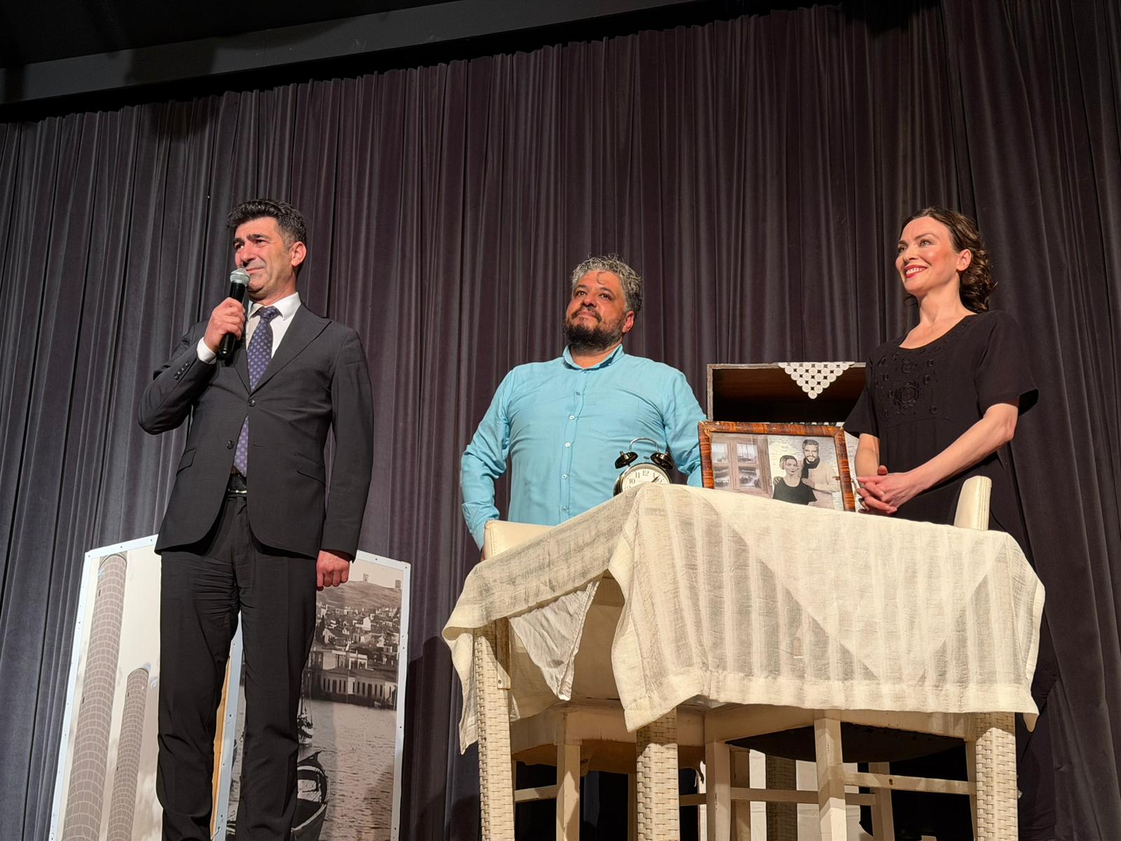 YALOVA BELEDİYESİ’NİN DÜNYA TİYATRO ETKİNLİKLERİ BAŞLADI