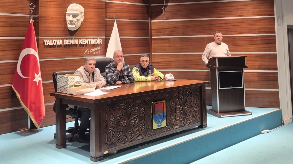 YALOVA BELEDİYESİ’NDEN TOPLU TAŞIMA SÜRÜCÜLERİNE EĞİTİM PROGRAMI