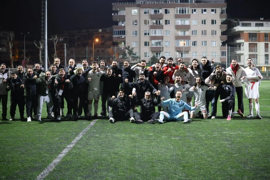 SÜPER AMATÖR’DE ŞAMPİYONUN ADI: ÇİFTLİKKÖY