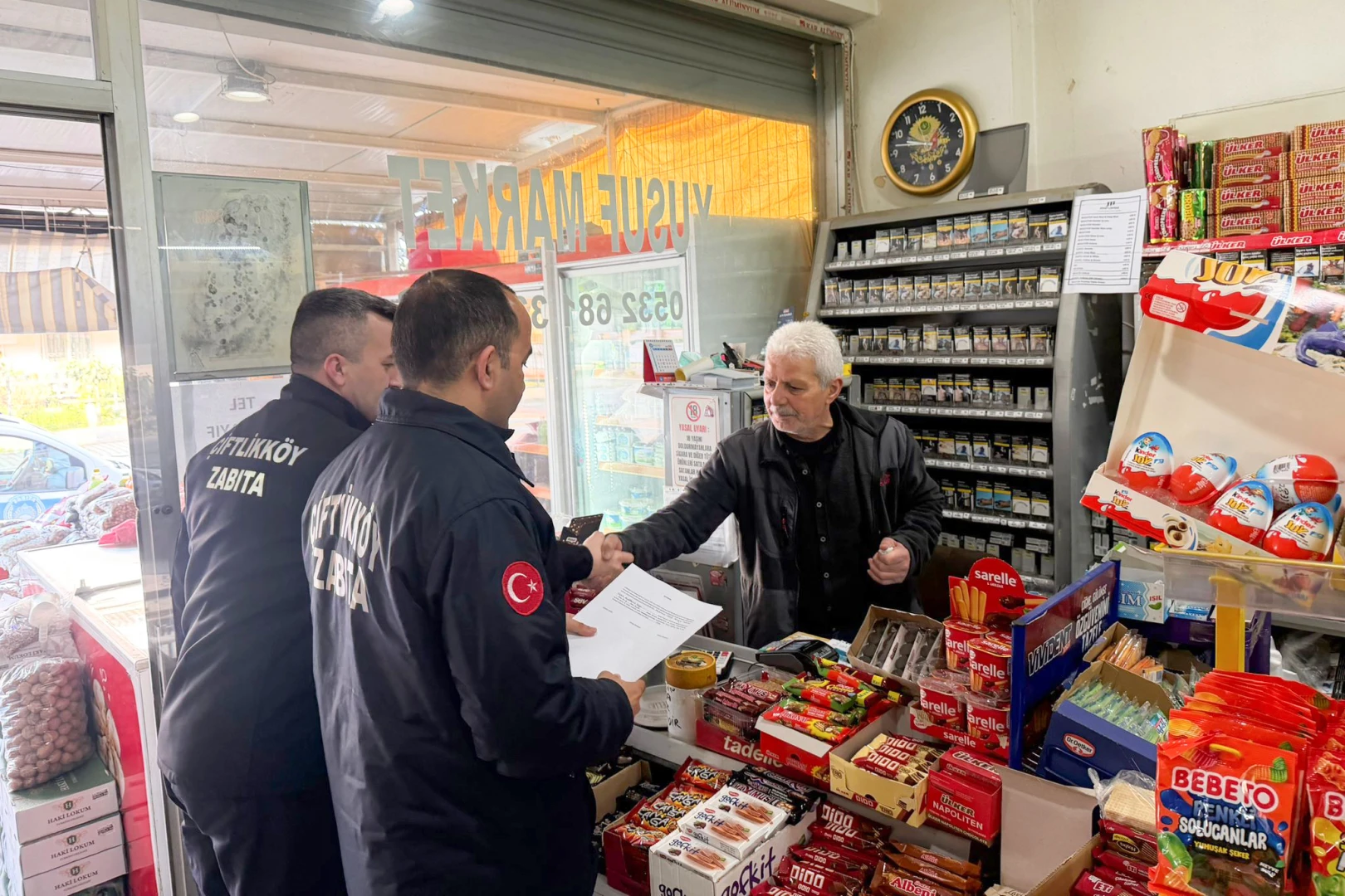 ÇİFTLİKKÖY ZABITASINDAN OKUL ÖNLERİNDE SIKI DENETİM