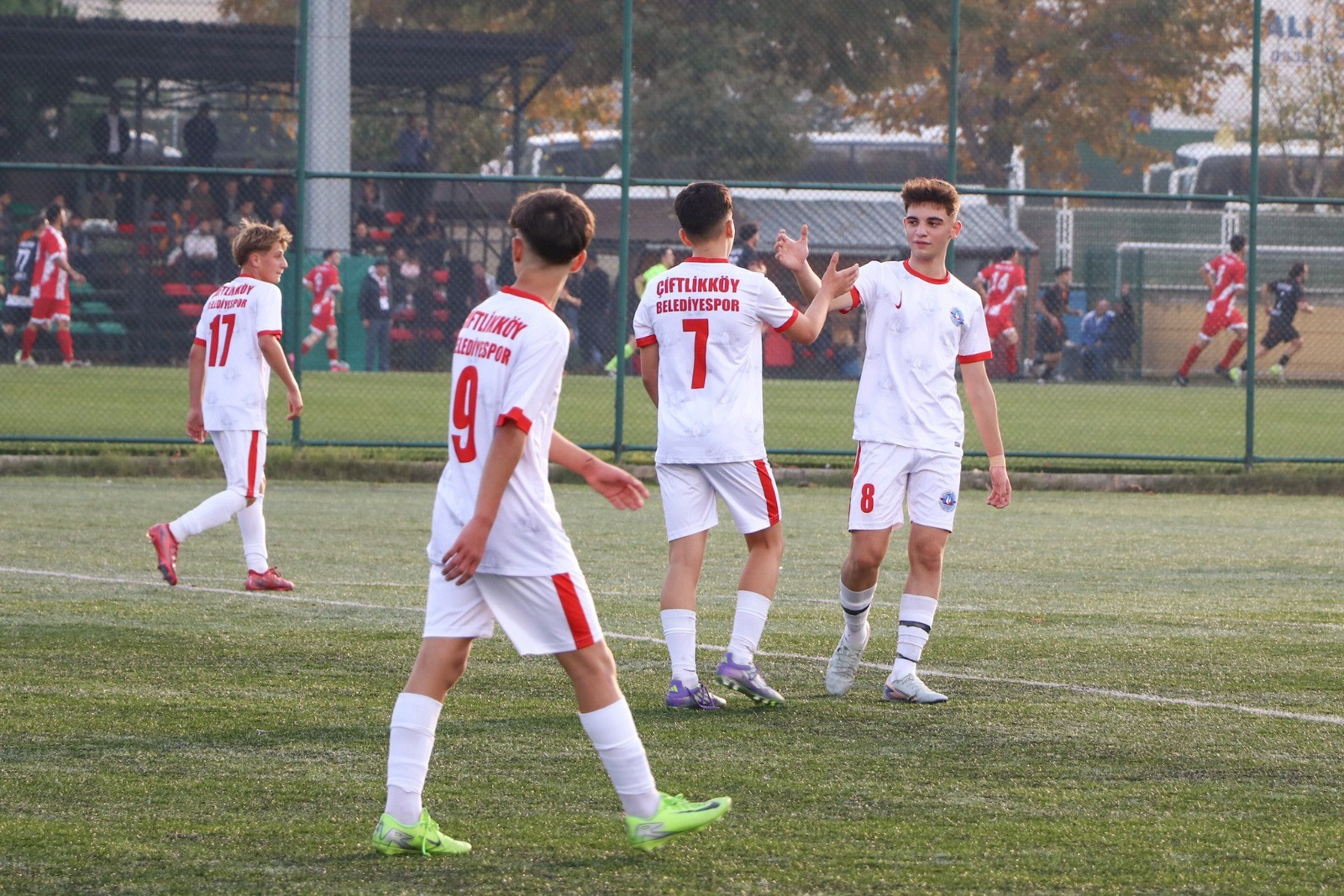 ÇİFTLİKKÖY MİNİKLERİ SEZONA RÜZGAR GİBİ BAŞLADI