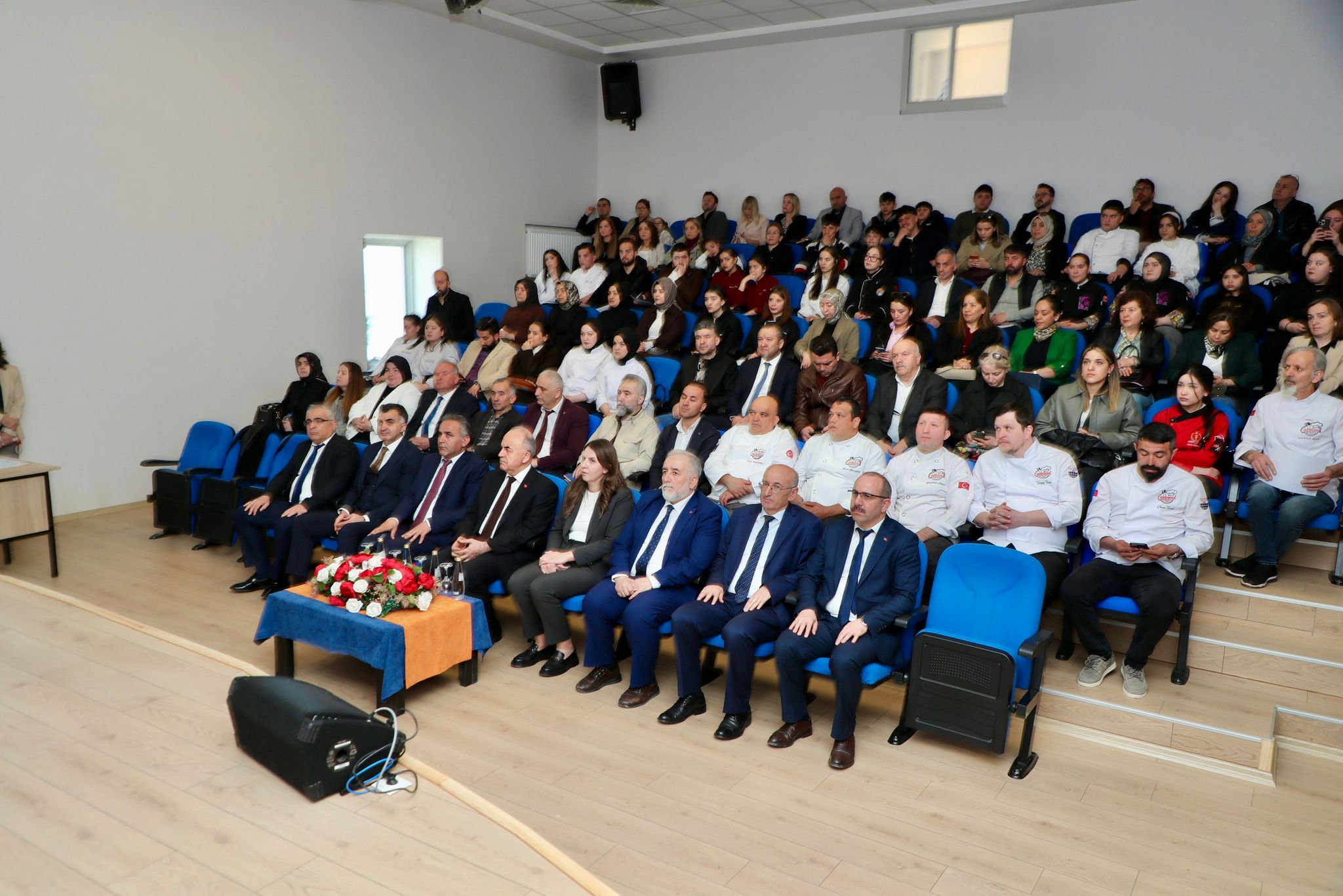 Vali Muammer Erol Gastronomi Festivali Ödül Törenine Katıldı