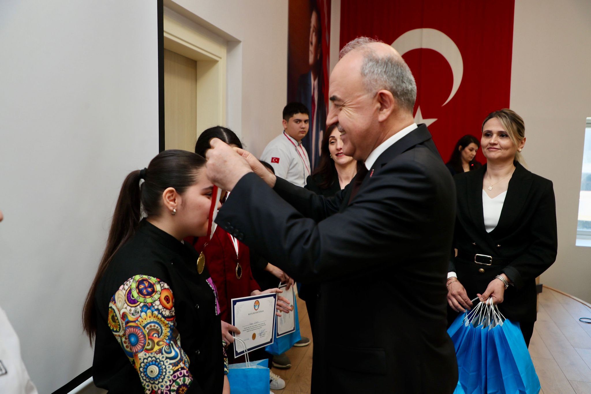 Vali Muammer Erol Gastronomi Festivali Ödül Törenine Katıldı