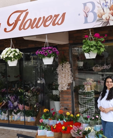 Yalova’da Çiçek Sektörüne Yeni Nefes: Betül’s Flowers Hizmete Açıldı