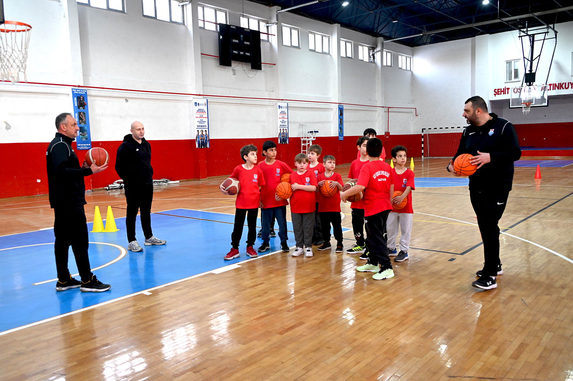 YALOVA BELEDİYESPOR BASKETBOL OKULU’NDA ANTRENMANLAR BAŞLADI