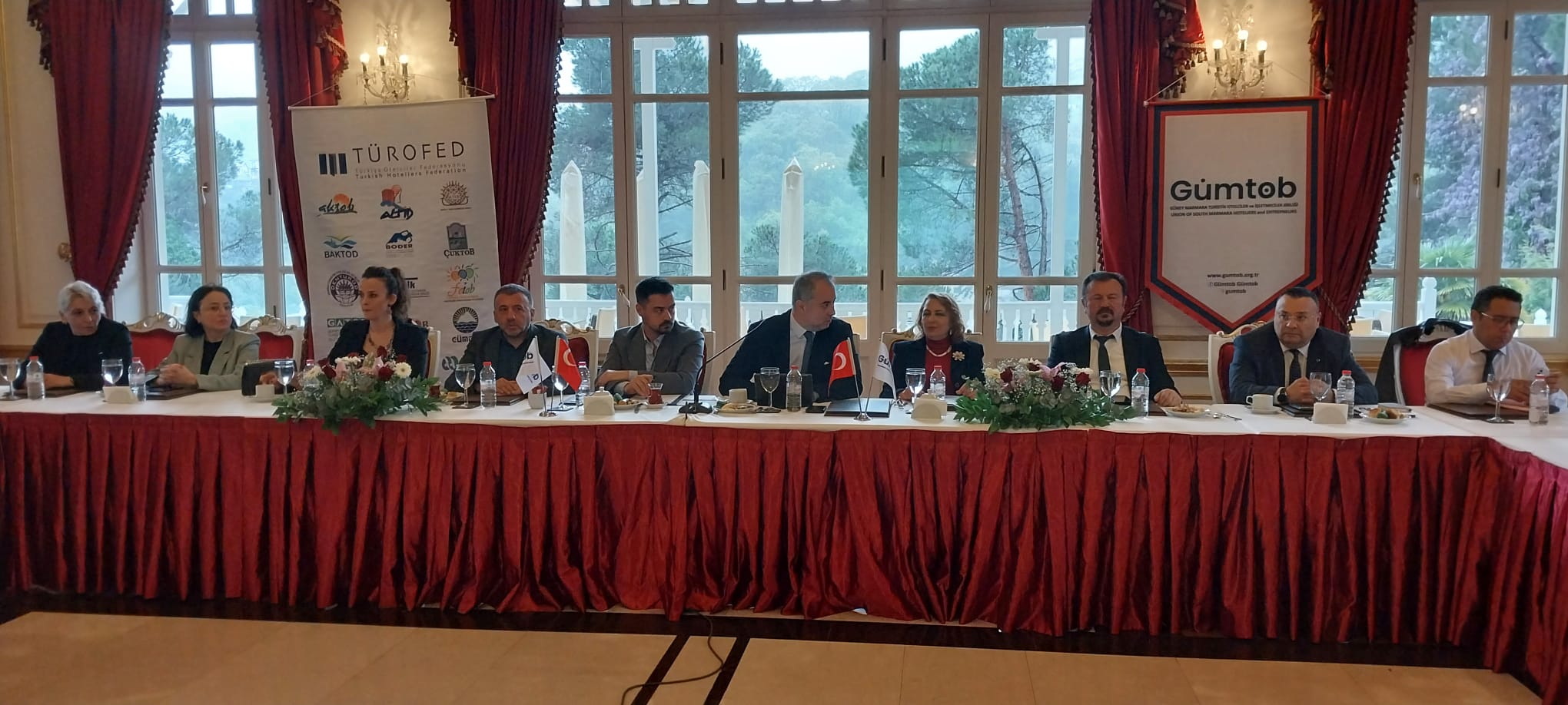 YALOVA TURİZMİNDE STRATEJİK BULUŞMA: SEKTÖR TEMSİLCİLERİ AYNI MASADA