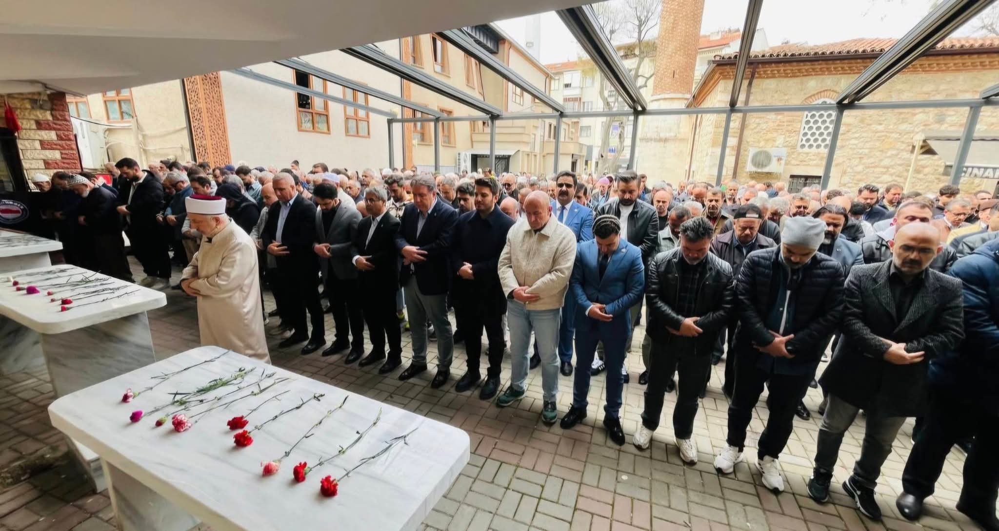 Eğitim Bir-Sen’den Okullardaki Şiddete Sert Tepki: “Bu Artık Bir Milli Güvenlik Meselesidir”