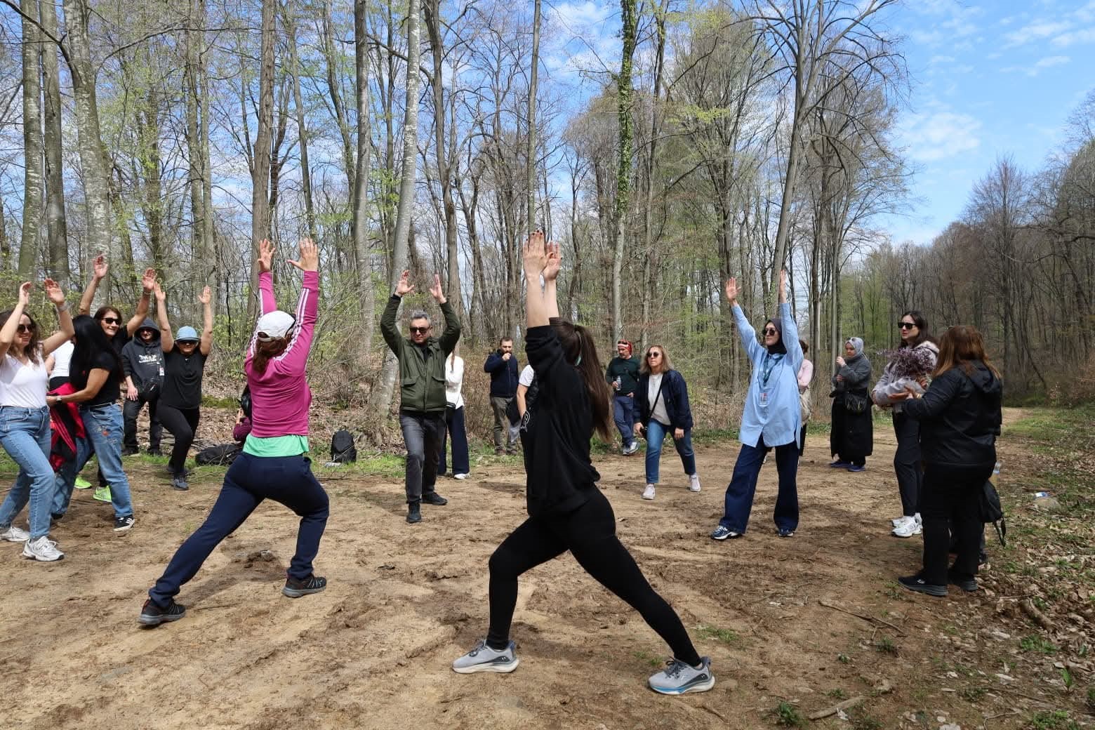 YALOVA’DA DÜNYA SAĞLIK GÜNÜ’NE ÖZEL 5,5 KİLOMETRELİK YÜRÜYÜŞ DÜZENLENDİ 5 YALOVA’DA DÜNYA SAĞLIK GÜNÜ’NE ÖZEL 5,5 KİLOMETRELİK YÜRÜYÜŞ DÜZENLENDİ