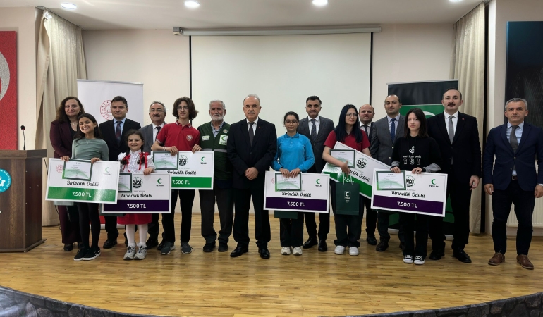 Ordu’da Sağlıklı Nesil Vurgusu: Vali Erol Genç Yetenekleri Ödüllendirdi