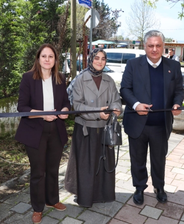 YALOVA’DA AVUKAT ZEKERİYA POLAT’IN İSMİ SOKAĞA VERİLDİ 3 YALOVA’DA AVUKAT ZEKERİYA POLAT’IN İSMİ SOKAĞA VERİLDİ