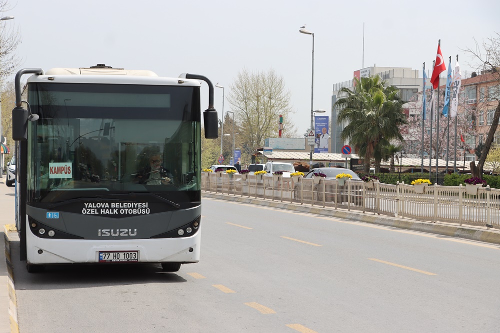 ÜNİVERSİTE ÖĞRENCİLERİNE EKONOMİK ULAŞIM HİZMETİ 5 ÜNİVERSİTE ÖĞRENCİLERİNE EKONOMİK ULAŞIM HİZMETİ