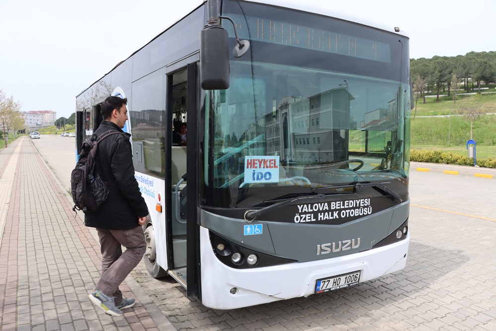 ÜNİVERSİTE ÖĞRENCİLERİNE EKONOMİK ULAŞIM HİZMETİ 4 ÜNİVERSİTE ÖĞRENCİLERİNE EKONOMİK ULAŞIM HİZMETİ