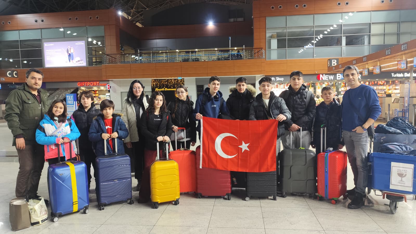 Avrupa’da Büyük Başarı: Mehmet Akif’ten Çifte Ödül, Şampiyonluk Yalova’ya Geldi