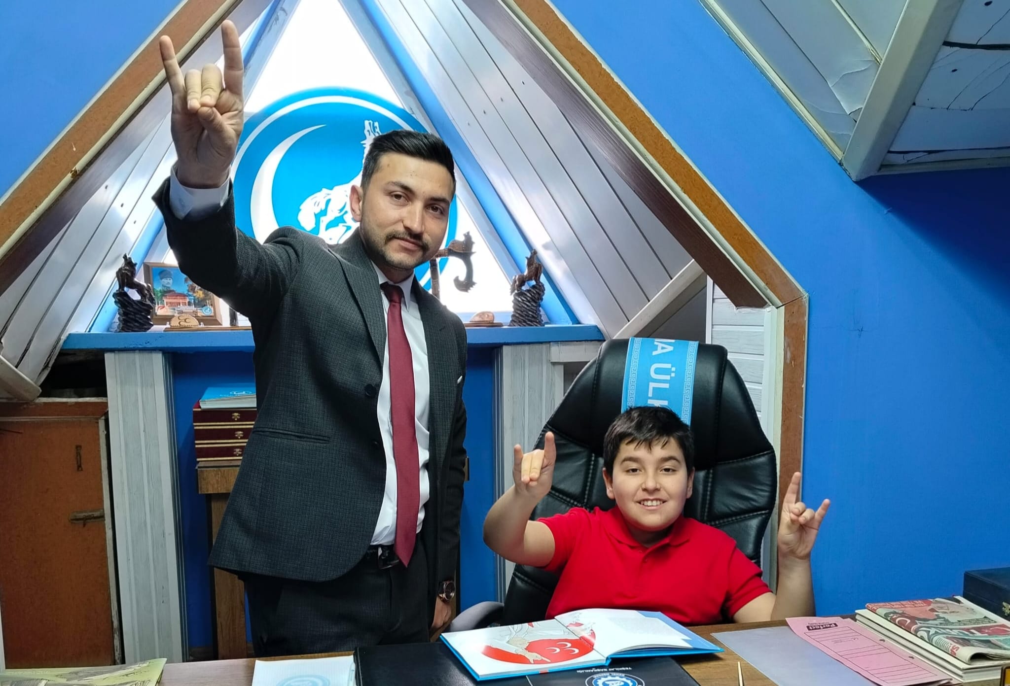 Ülkü Ocakları Yalova İl Başkanlığı’nda 23 Nisan Coşkusu: Temsili Koltuk Çocuklara Emanet Edildi