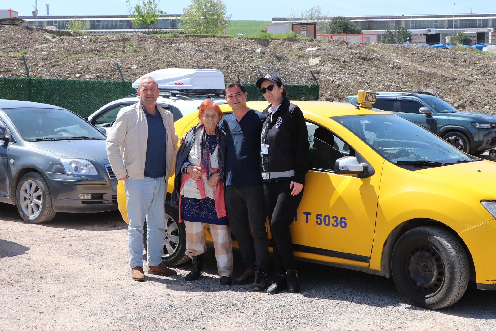 ÇİFTLİKKÖY’DE CEVRİYE TEYZE İLE FINDIK’IN BULUŞMASI DUYGULANDIRDI