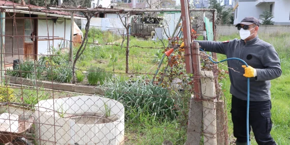 ÇİFTLİKKÖY BELEDİYESİ’NDEN YAZ ÖNCESİ İLAÇLAMA SEFERBERLİĞİ