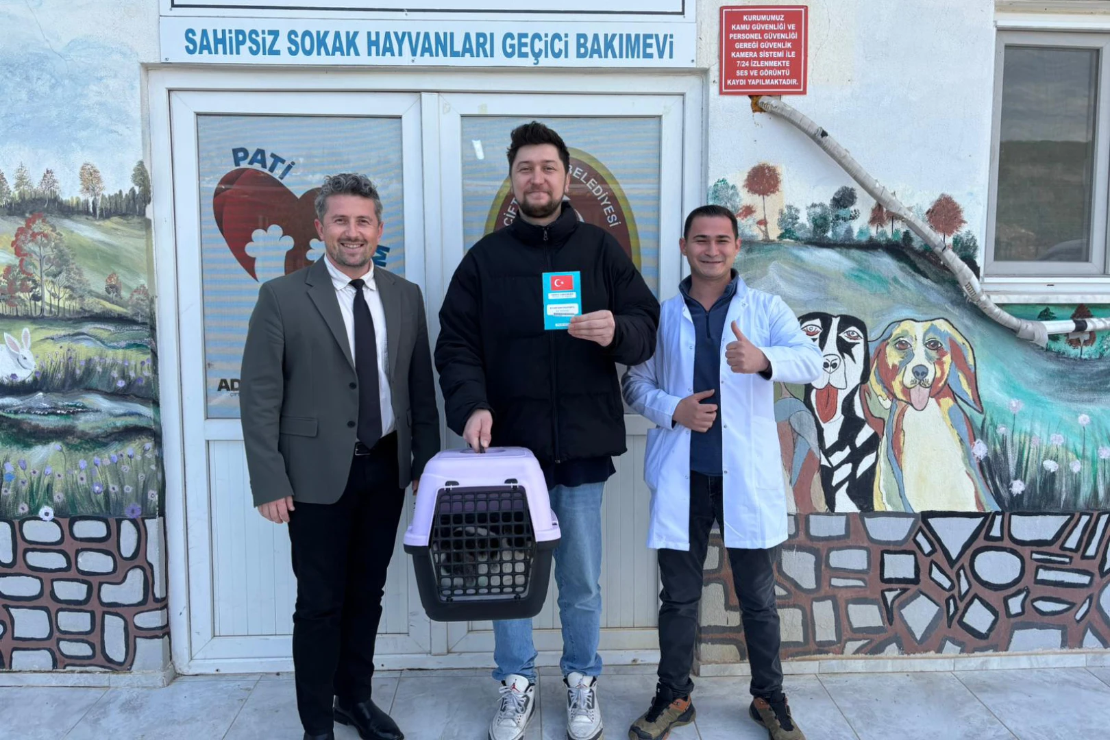 ÇİFTLİKKÖY’ÜN CAN DOSTLARI ‘ŞANSLI’YA SAHİP ÇIKTI