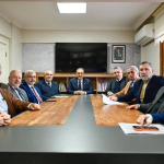 Vali Ahmet Hamdi Usta’dan Hacı Saffet Çam Vakfı’na Ziyaret: Projeler Masaya Yatırıldı