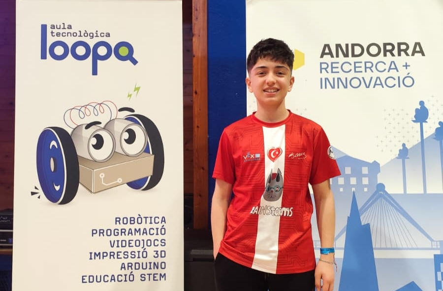 Avrupa’da Büyük Başarı: Mehmet Akif’ten Çifte Ödül, Şampiyonluk Yalova’ya Geldi