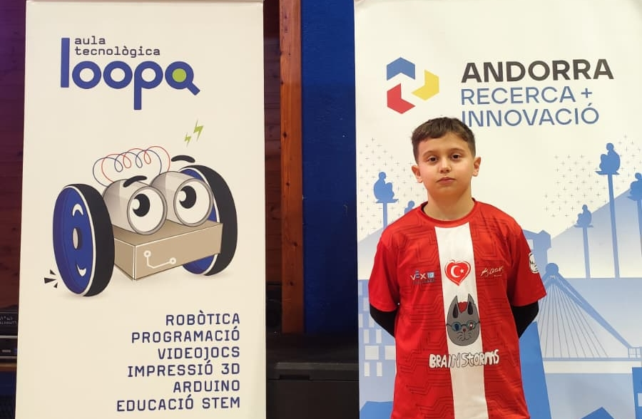 Avrupa’da Büyük Başarı: Mehmet Akif’ten Çifte Ödül, Şampiyonluk Yalova’ya Geldi