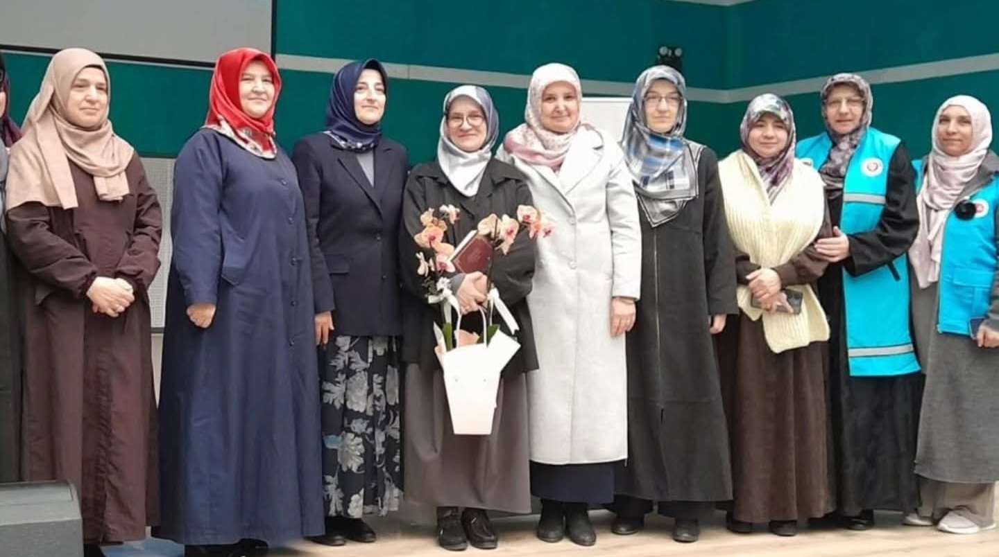 Yalova’da Anlamlı Program: Kur’an’da Mümin Karakteri Anlatıldı