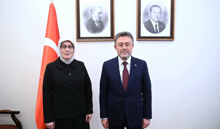 AK Parti Yalova Milletvekili Meliha Akyol’dan Tarım ve Orman Bakanı Yumaklı’ya Ziyaret