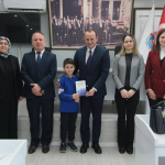 BAŞKAN YELE ÖĞRENCİLERE YEREL YÖNETİMLERİ ANLATTI